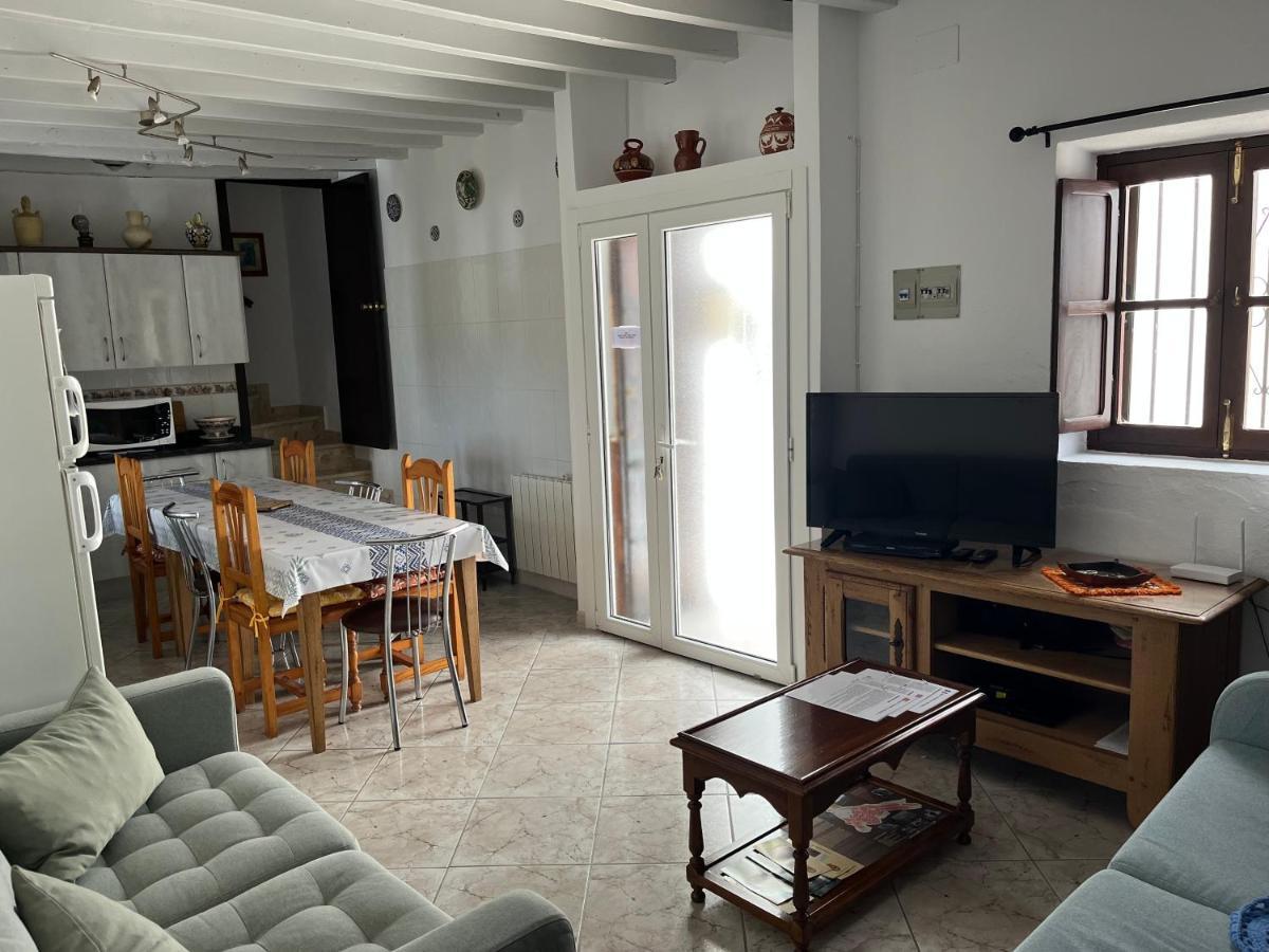 Maison De Village - Casa Manolo Y Jeannette Cartajima Eksteriør bilde